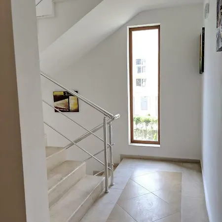 вила астория-1 Appartement *