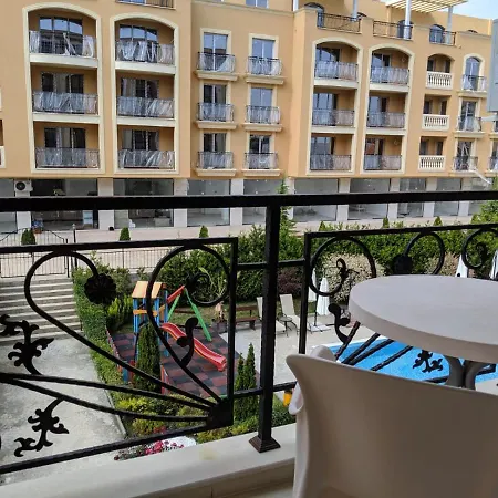 вила астория-1 Appartement